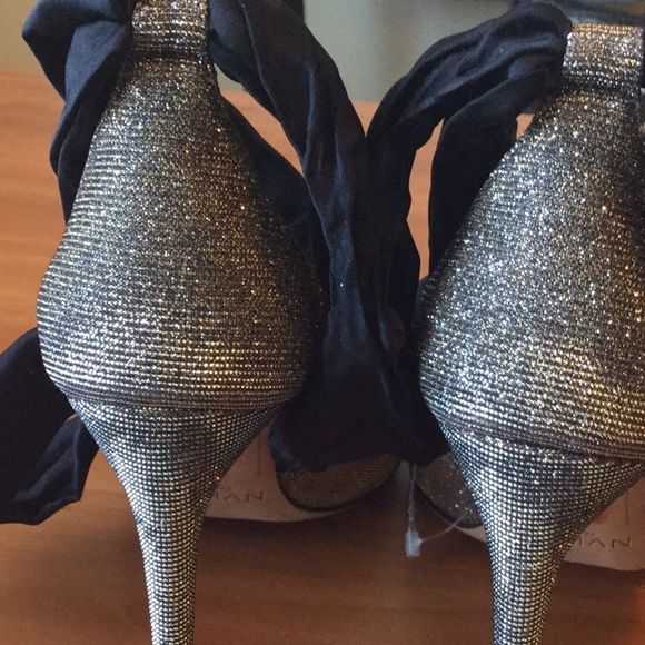 Amalia Glitter Pumps Alexandre Birman - Picture 9 of 16